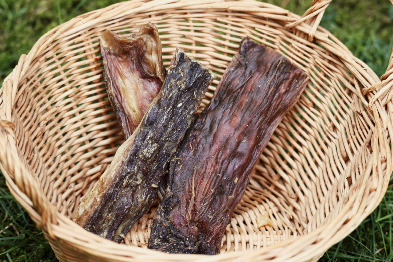 unsere längeren Stücke Rinderdörrfleisch - ein knackiger und leckerer Snack für zwischendurch